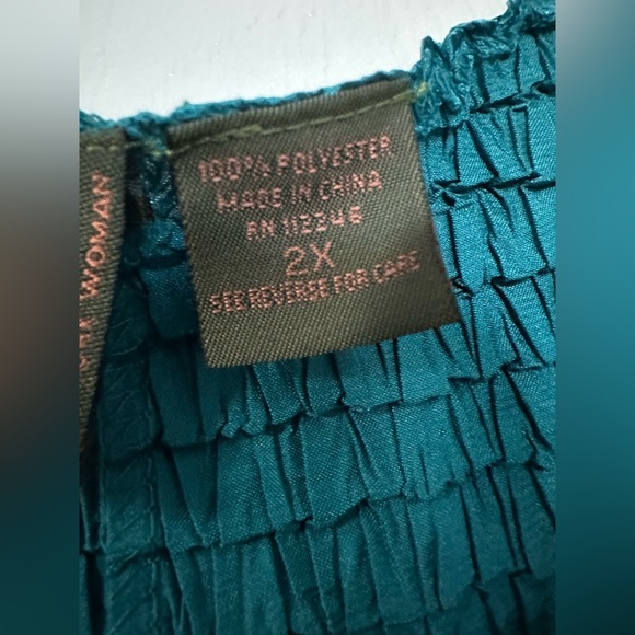 Teal sleeveless blouse - Picture 3 of 5